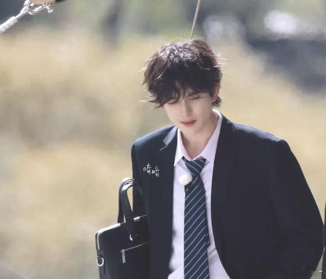 这真的不是Ai的？？？我滴天呐 ​​​