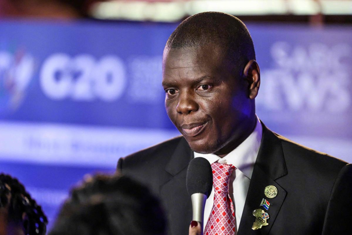 #南非称不会屈服于美国压力#【南非外长：不会屈服于美国压力】据路透社12月4日报