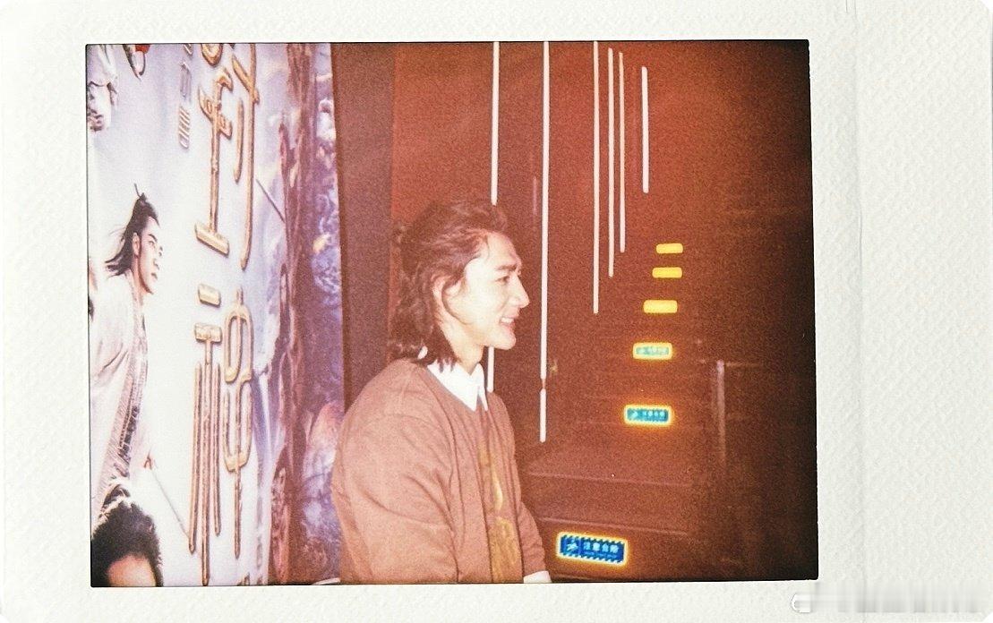 此沙晒封神西岐全员拍立得  此沙晒西岐全员风采，封神六天后相约影院。拍立得珍藏，