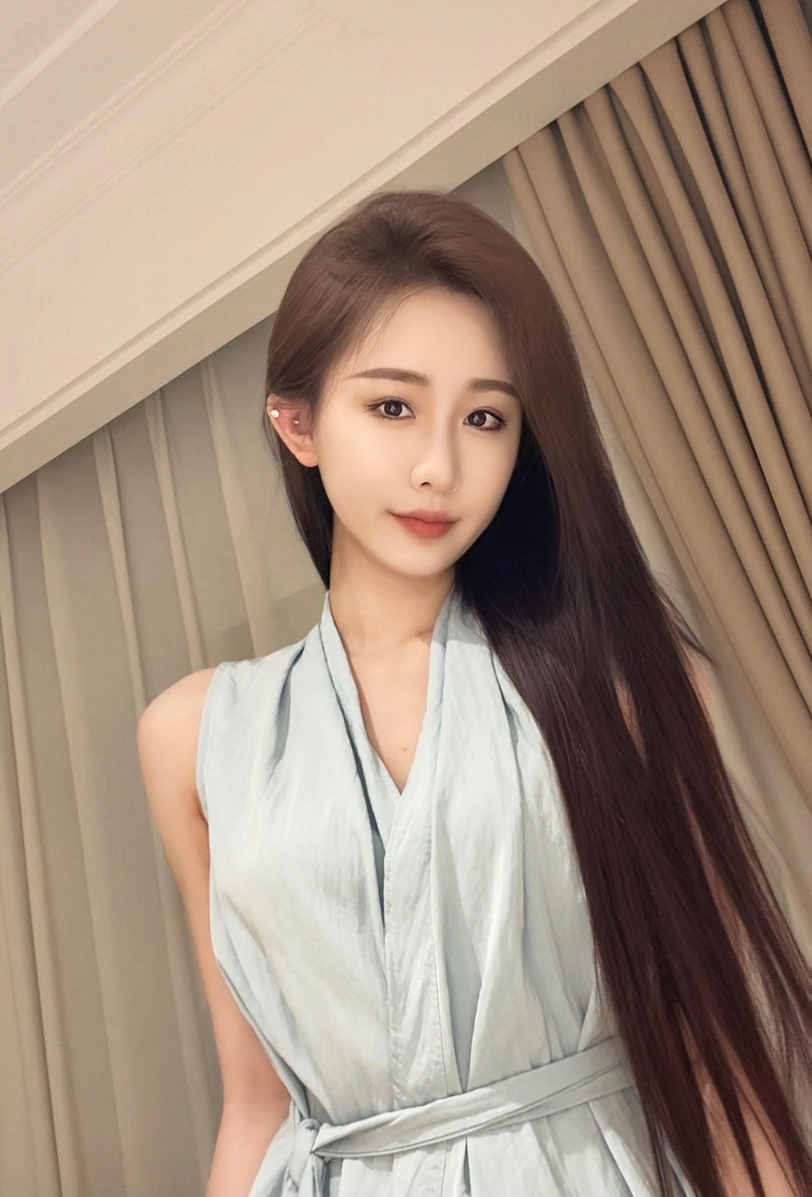 这辈子得到过很多空头支票 在别人做下承诺时我就明白 这绝对是一句 永恒...