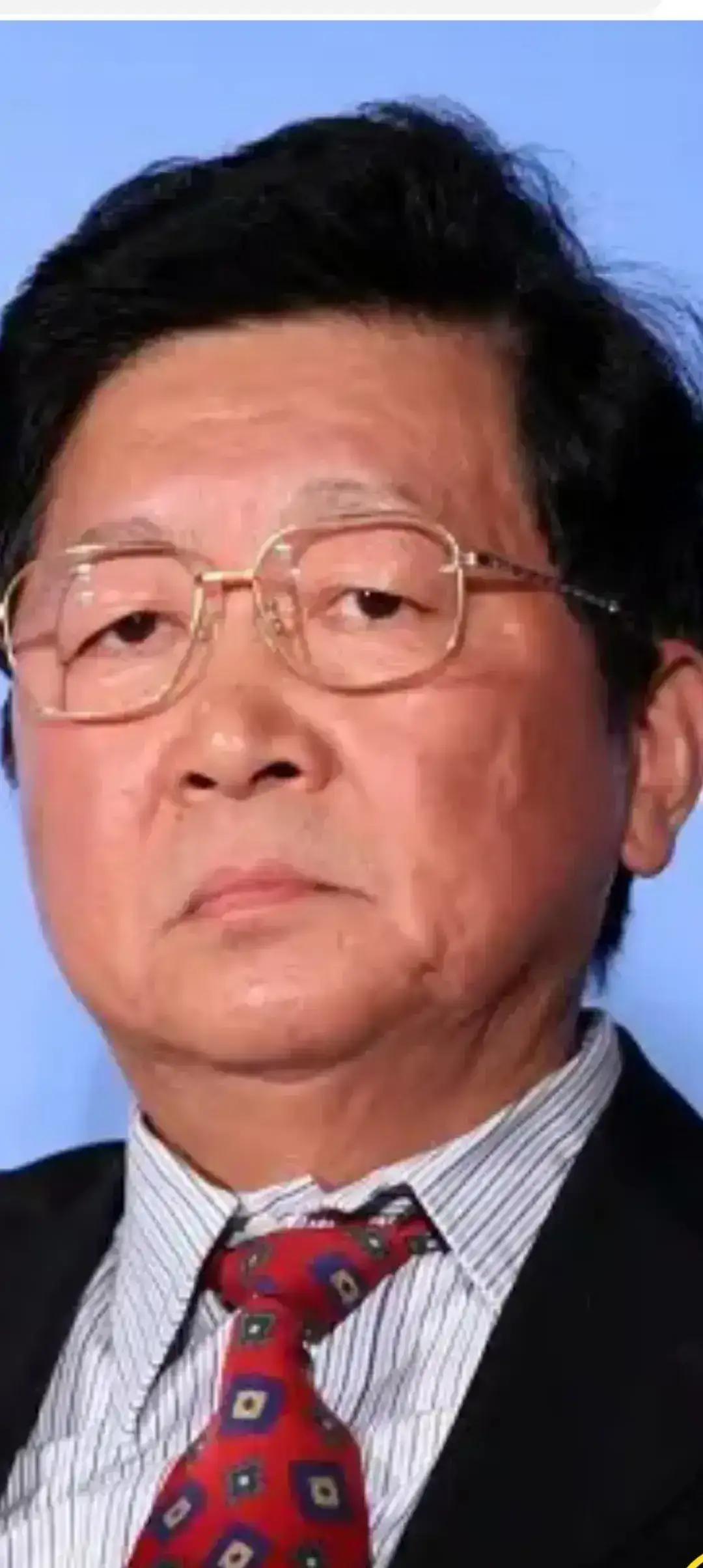 从“六个钱包”到房价呼吁：民生视角下房地产政策与民众负担的失衡反思
 
当前70