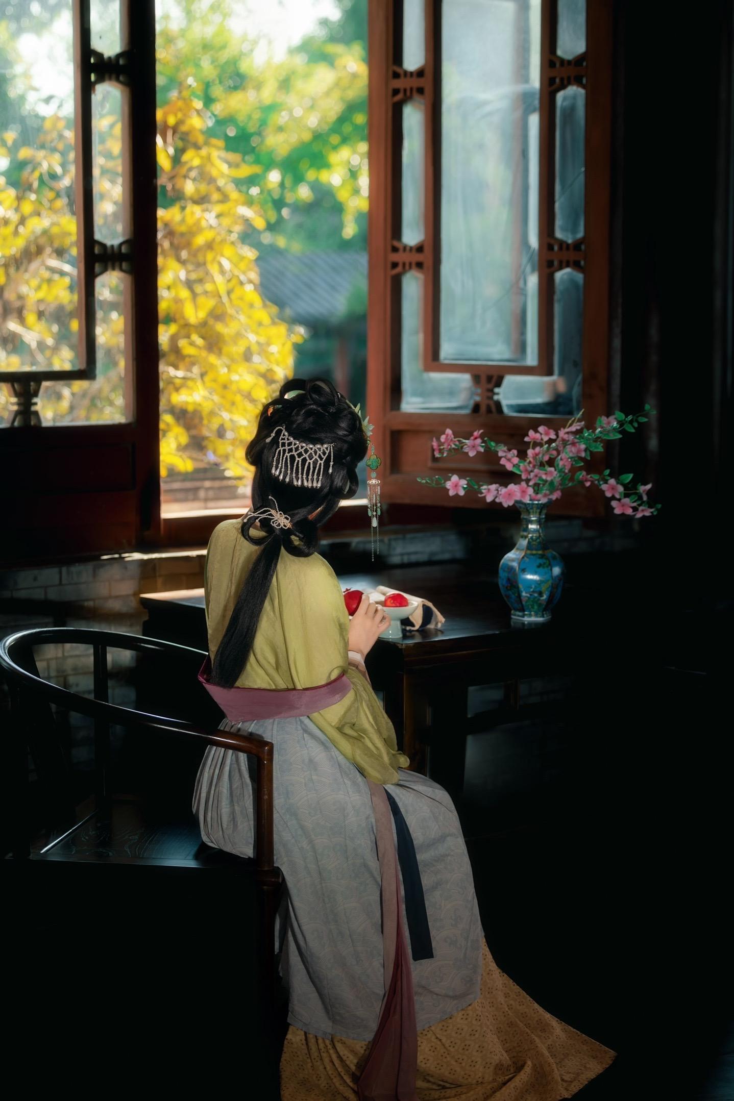 “西窗下，疑是故人来”/宋制。