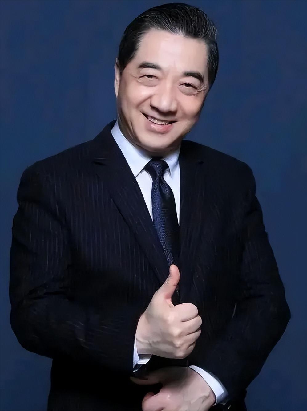 中美军事实力有多大差距？张召忠：我可以负责任地讲，别再被误导，这背后有哪些故事？
