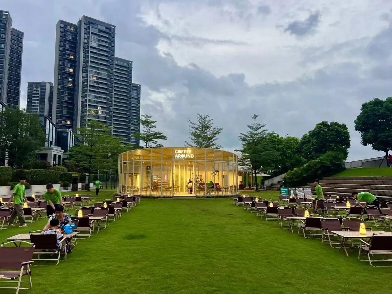 江门咖啡：coffee around(粤海城店）
有咖啡、有小食、有简餐
精致的