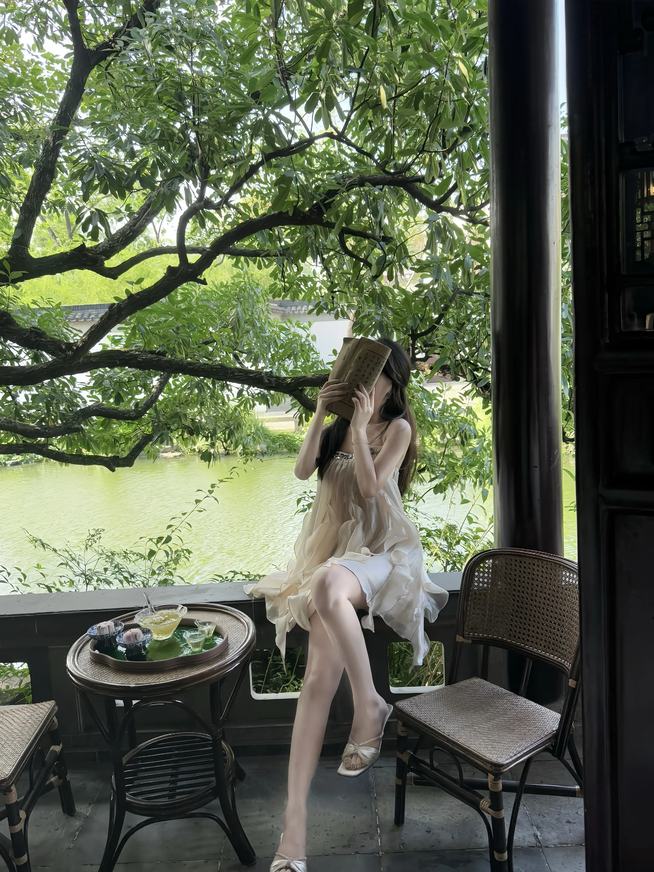 人生须臾 不过尔尔。
