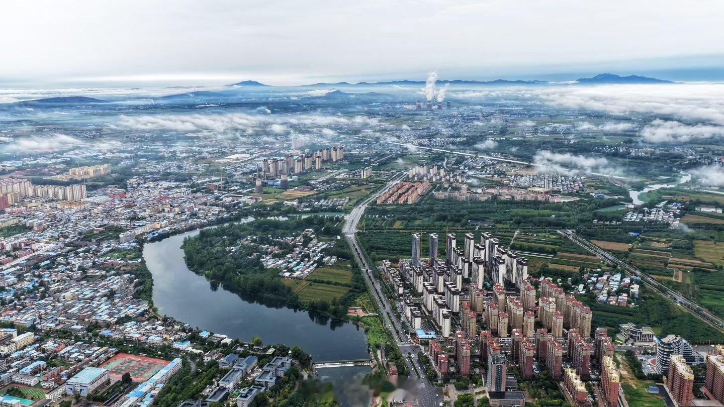中国红的105种打开方式中国共产党105岁了生于红旗下，身着藏蓝衣，我是一名基层