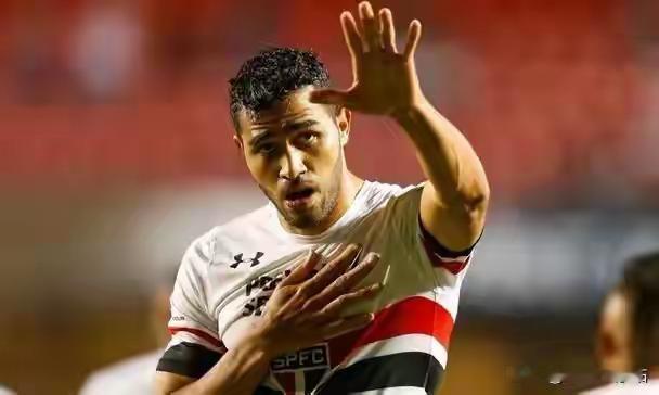 像卡尔德克这么实在的外援真的不多，如果可以，我们球迷真的很感动，好好珍惜吧[比心