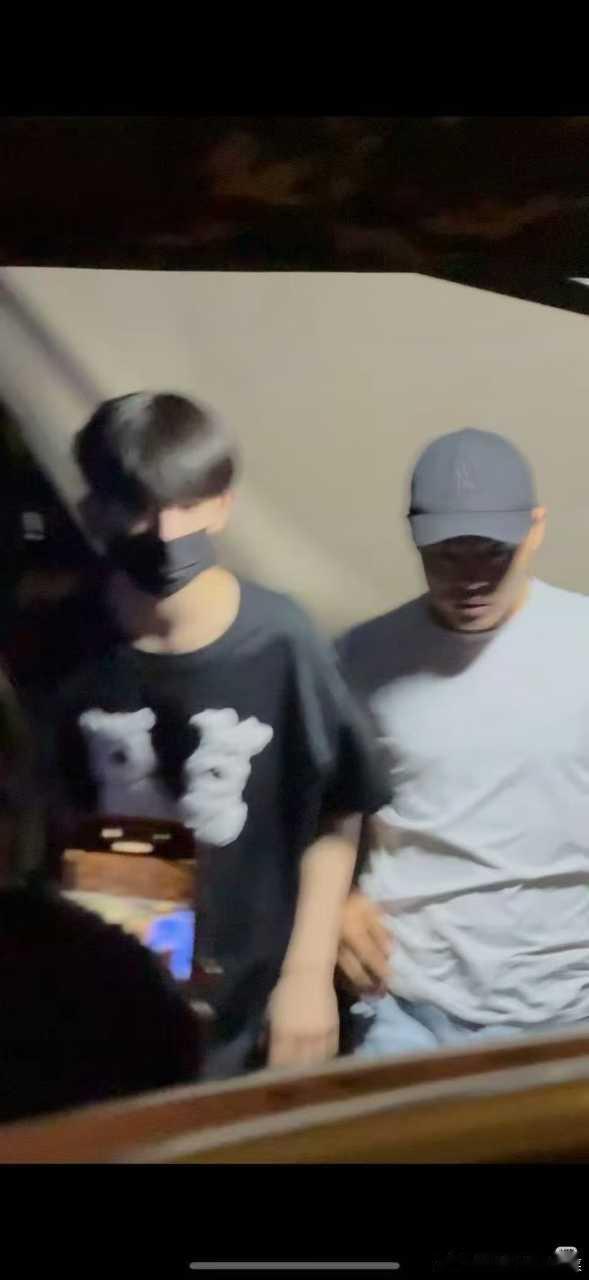 tg 陈浚铭剪头发了