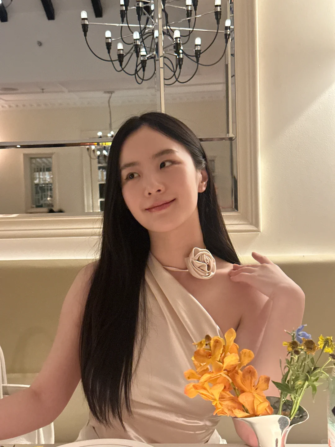 吃饭就是要拍照呀