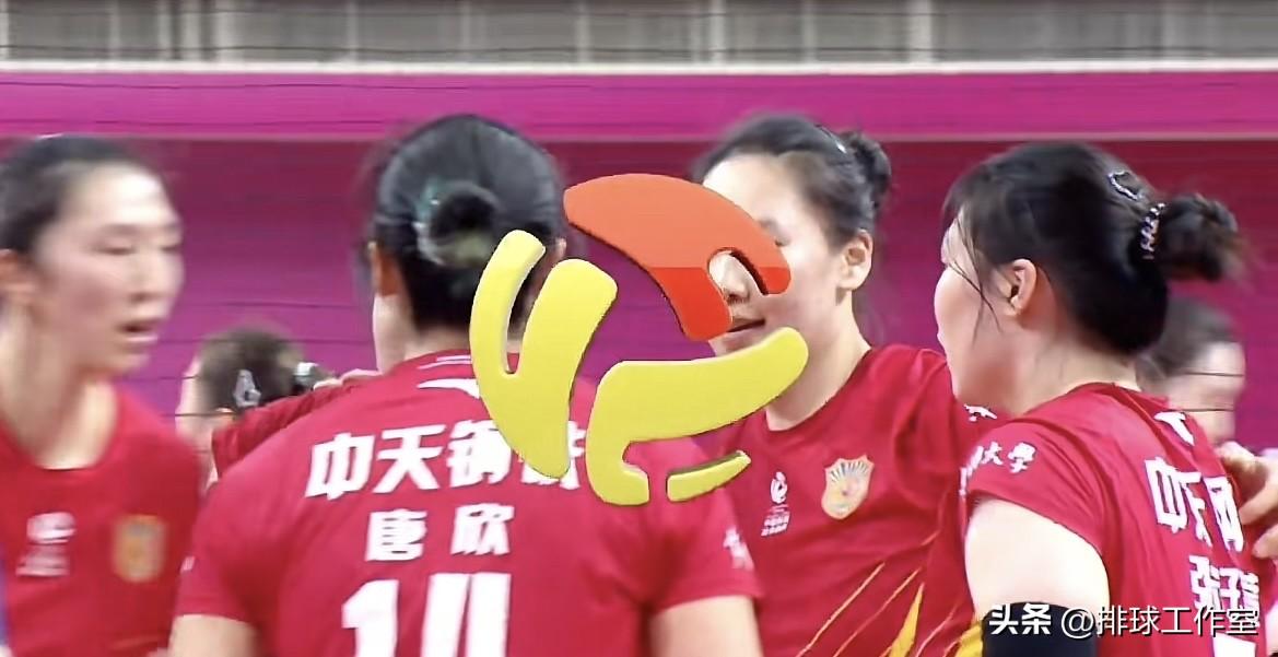 毛唯嘉打北京这场发挥的很好，进攻打出来了，背飞打得相当顺，很果干，感觉比在江苏打