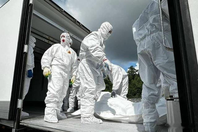 4月9日，俄乌双方完成新一轮阵亡军人遗体交换，俄方向乌克兰移交了1000具阵亡军