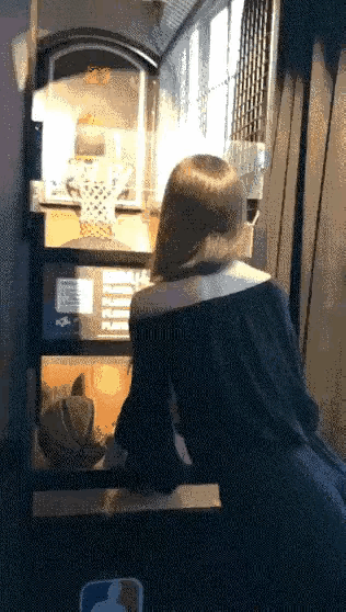 很有力量
投的也很准