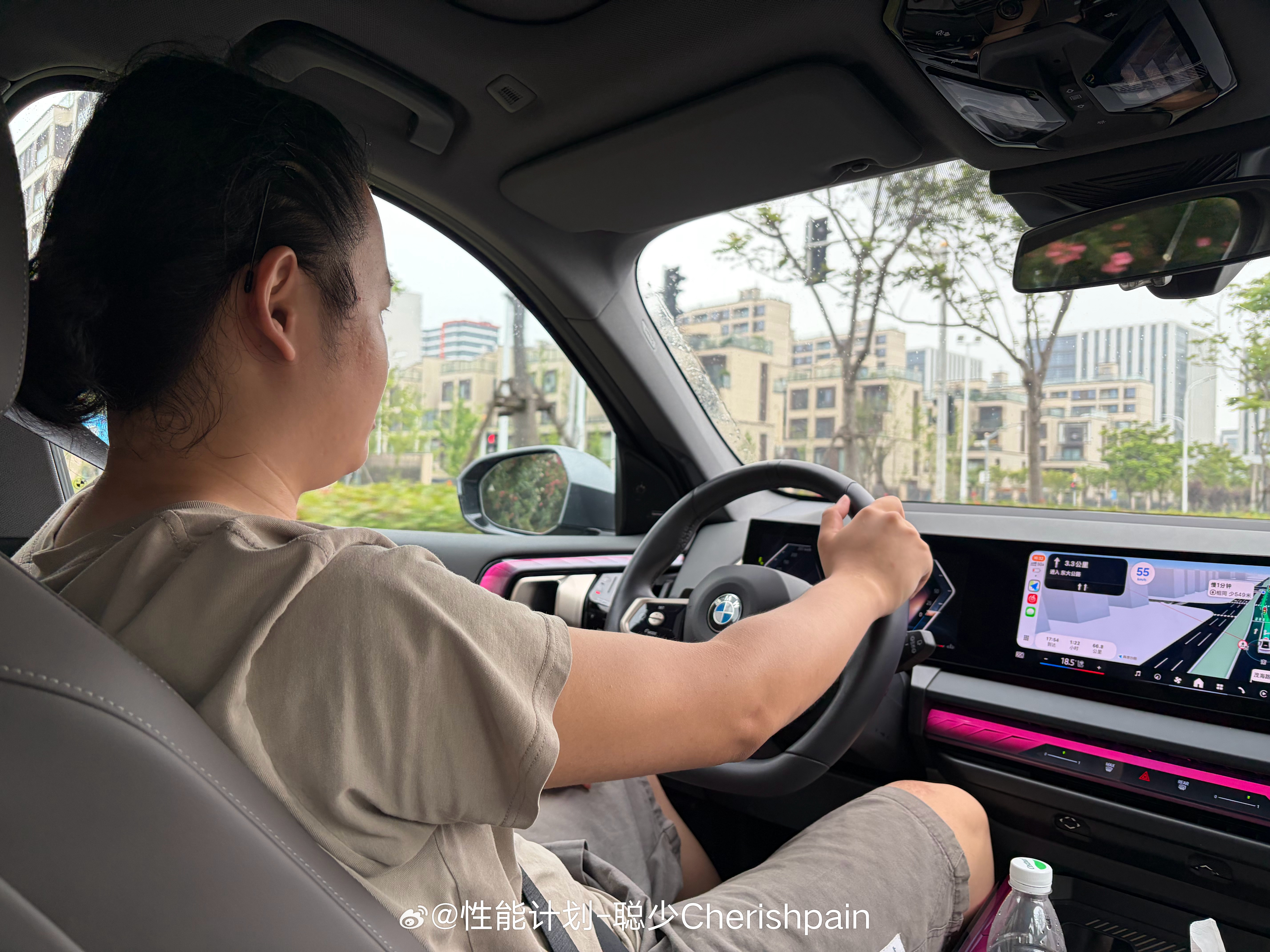 感受一下团队新兄弟的车技我们都叫他：韩 