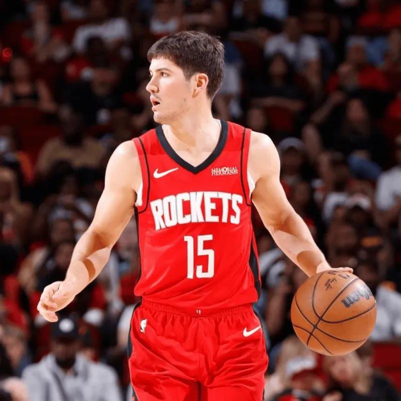 10胜2负！乌度卡为什么不信任你呢？
火箭击败了热火队，自从被湖人连续击败之后，