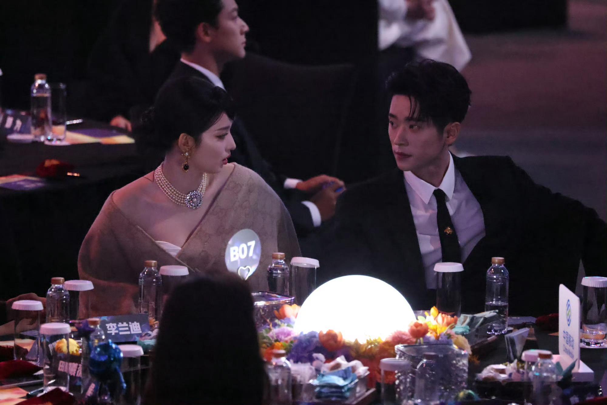 王楚然、丞磊cp感不错😍 