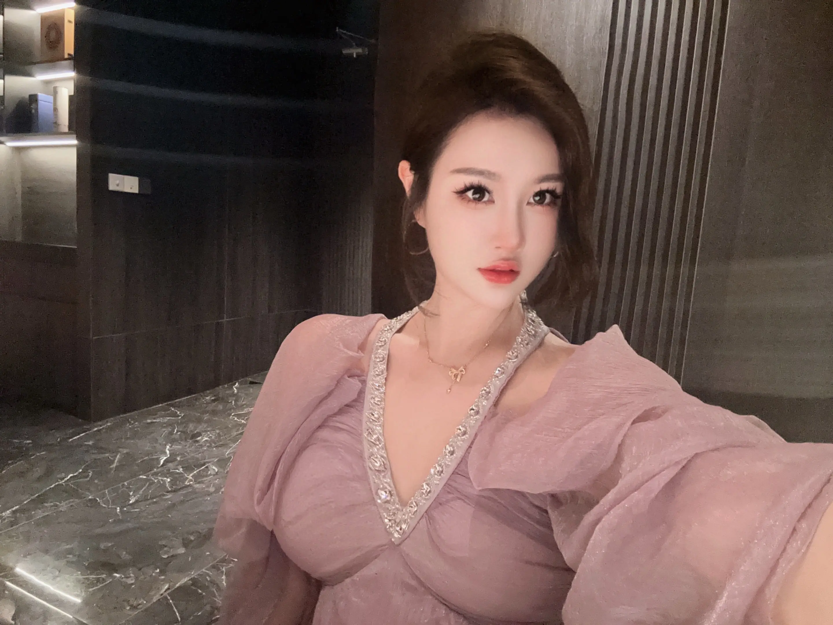 喜欢是批判 爱是撑腰