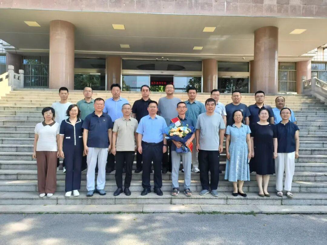 德州市教科院王守军老师荣退仪式
​        8月10日举行，徐洪鑫院长讲话