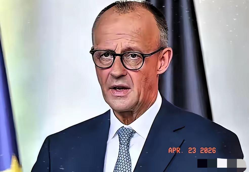 德国🇩🇪这下真要慌了。
​德国经济部22日对外发声，俄罗斯能源部经由俄石油德