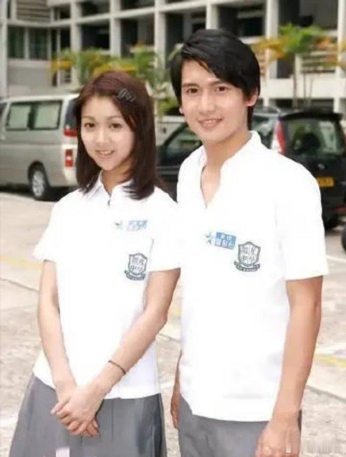 20年前关智斌薛凯琪🆚20年后关智斌薛凯琪这俩人真的是个不会老的[允悲]  