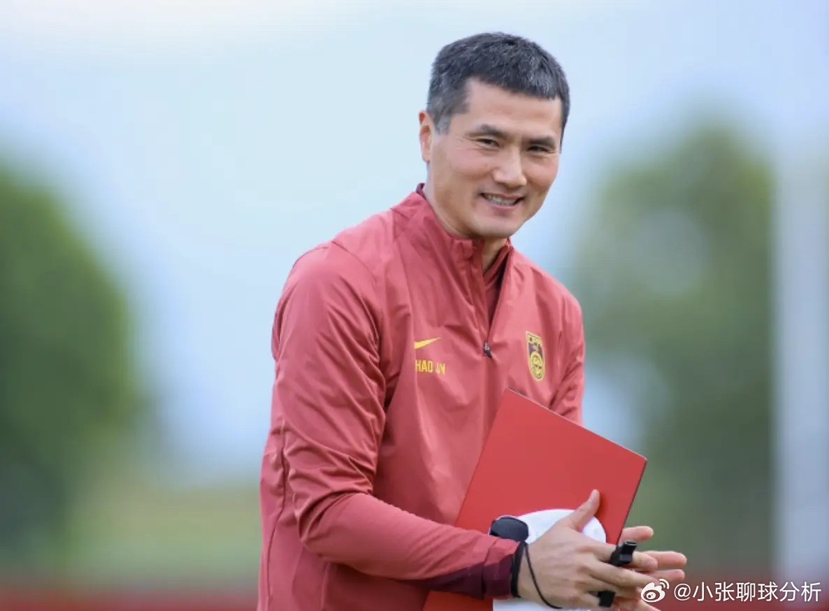 有魄力！邵佳一狂召9名U23球员+国足平均年龄26岁 弃用李昊？谣言北京时间3月