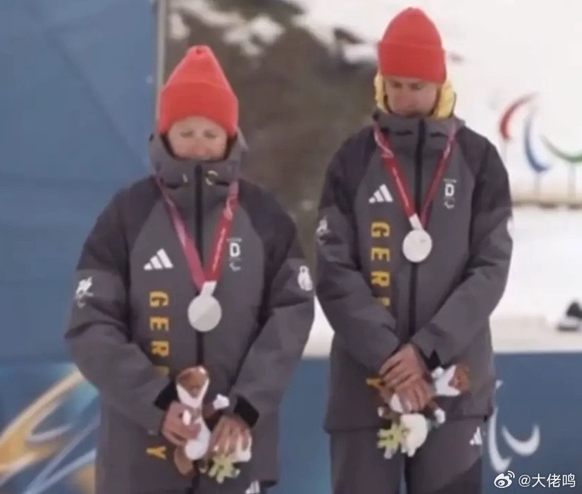 德国选手拒绝与俄中选手合影太恶心了，输比赛更输掉精神输掉格局……这种行为充满了狭