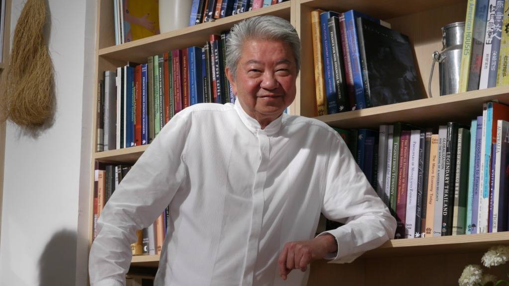 作家、美食家蔡澜于2025年去世，享年84岁。蔡澜曾经历身心打击，多次病危传闻。