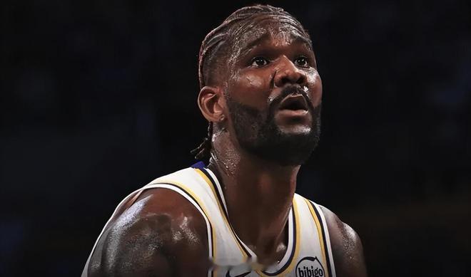 常规赛，湖人以110-93击败猛龙。这场比赛湖人首节打得非常艰难，甚至还处于落后