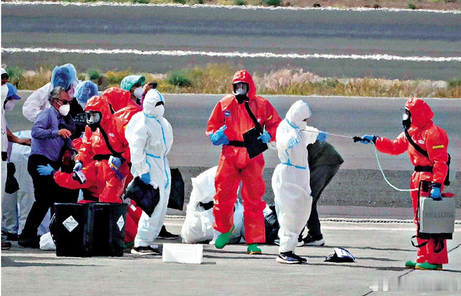 美国确认首例汉坦病毒感染病例美国卫生部门11日表示，已经确诊首例感染邮轮汉坦病毒