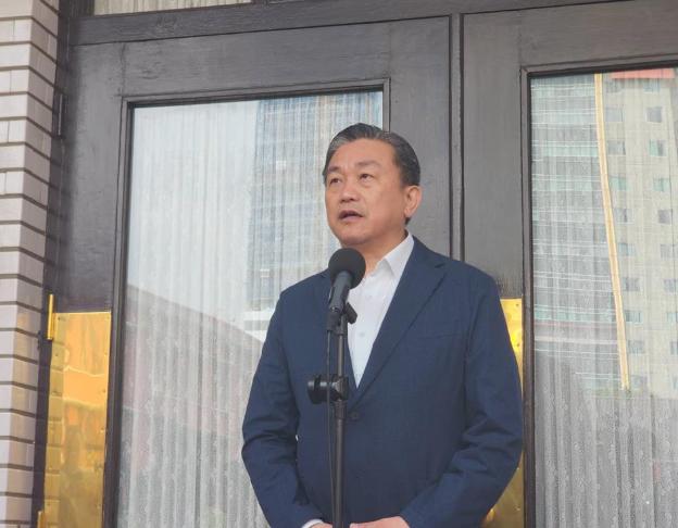 针对郑丽文将于6月1日启程访问美国，“台独”顽固分子王定宇（31日）表示：盼郑丽