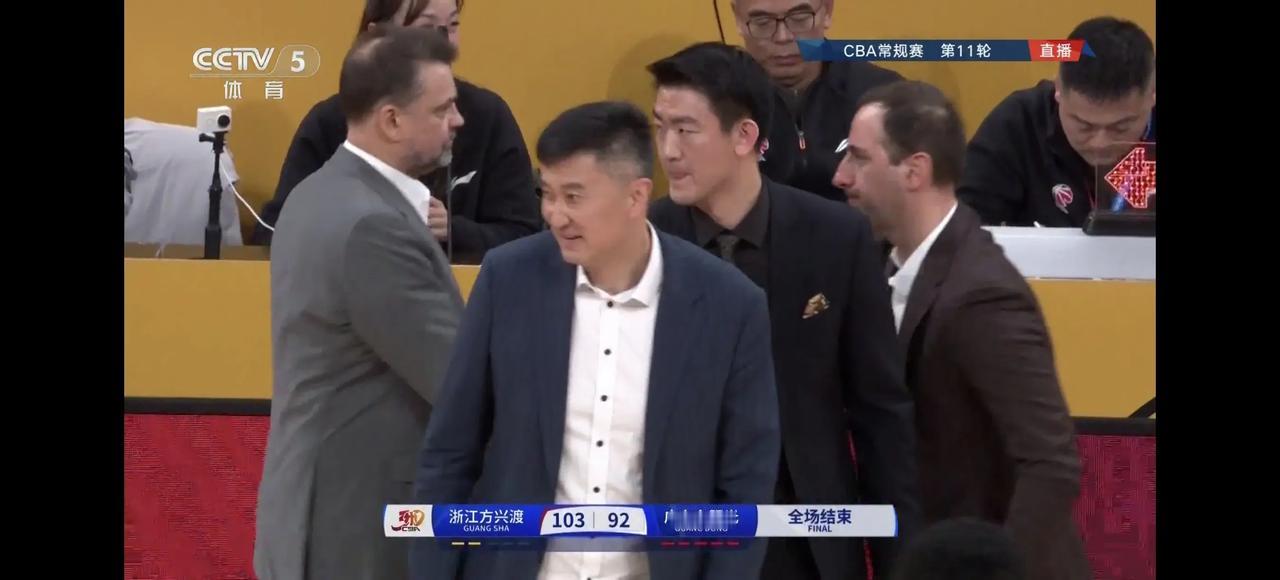 浙江103：92大胜广东东阳光，比赛还是看点十足：
1、如今广东没有了球星，星味