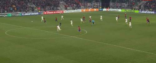 03月20日讯 25/26赛季欧协联1/8决赛次回合，佛罗伦萨2-1战胜琴斯托霍