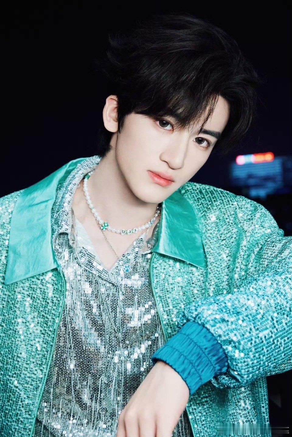 ting跨年定妆造 怎么样？浙江卫视跨年 TFING跨年造型