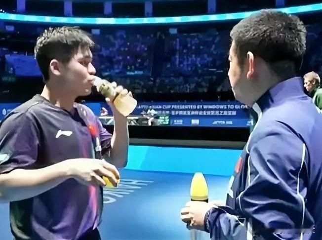 我怀疑林诗栋是不是故意的？刚刚林诗栋今天的亚洲杯小组赛最后一轮比赛结束了，3：1