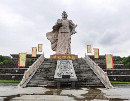 刘邦为什么必须杀韩信？绝非单纯功高震主这三件事一步步点燃杀心