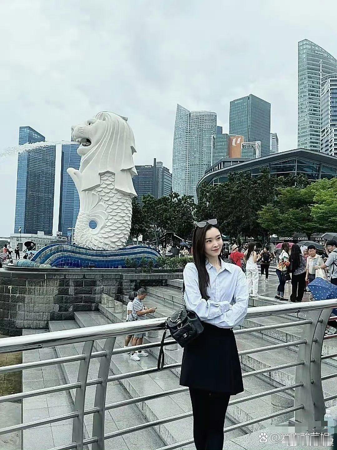 宋轶旅游照太绝！肤白苗条，亮眼又好看～ ​​​