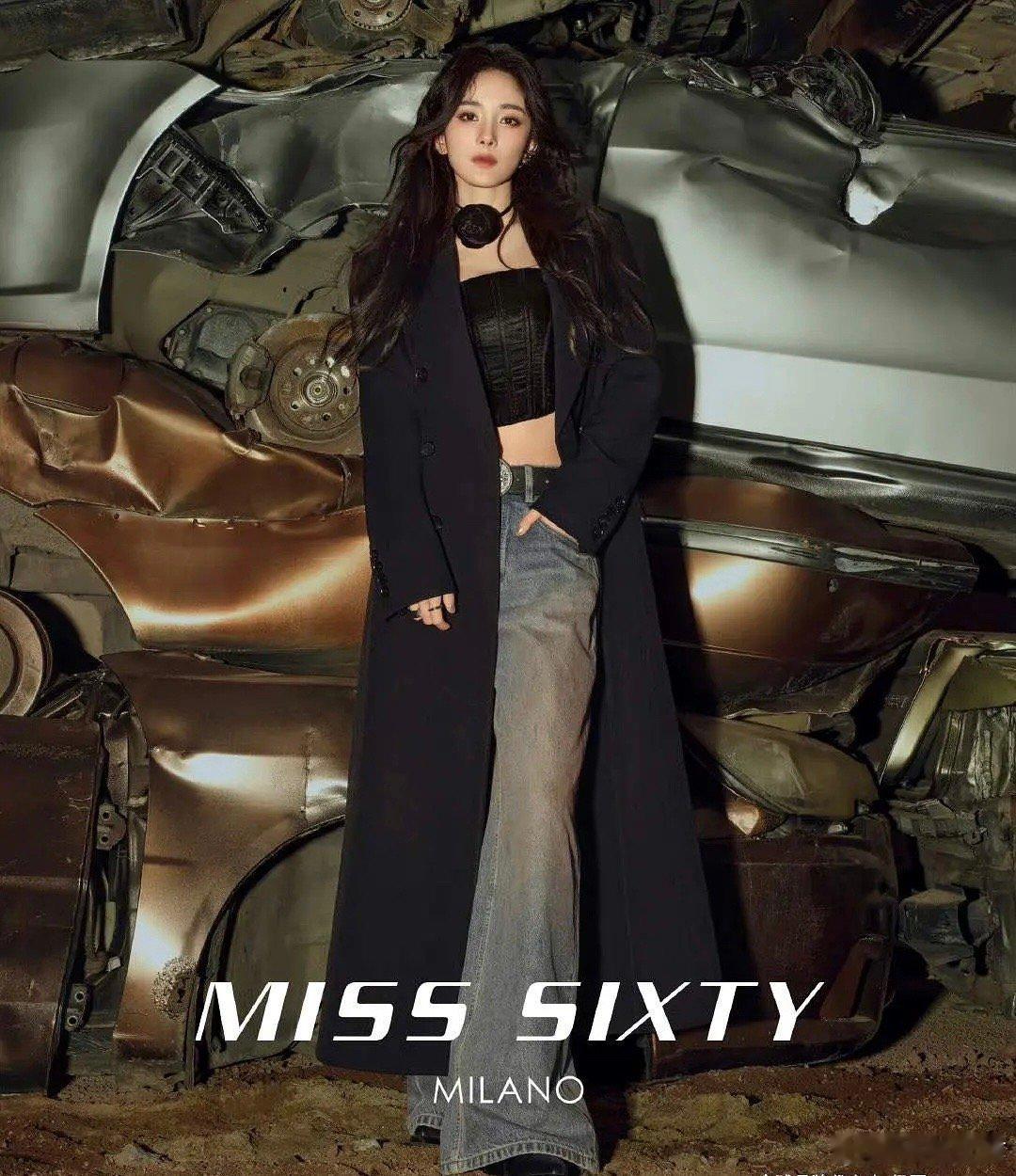 这照片远看像赵丽颖，近看像🍯 ​​​