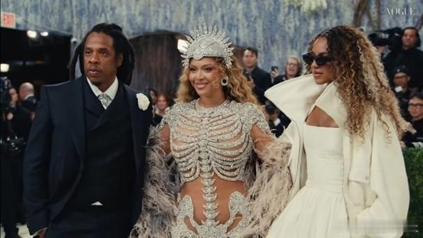 年度時尚盛事《Met Gala》每年都吸引全球紅星捧場，今年亦不例外，除了BLA