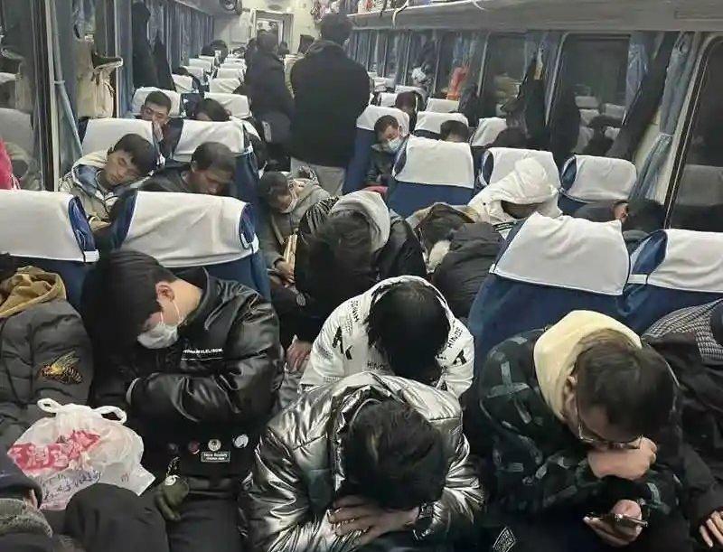 【琅河财经】残酷真相：现在很多孩子的锦衣玉食，已是这辈子的人生巅峰

很多家长都