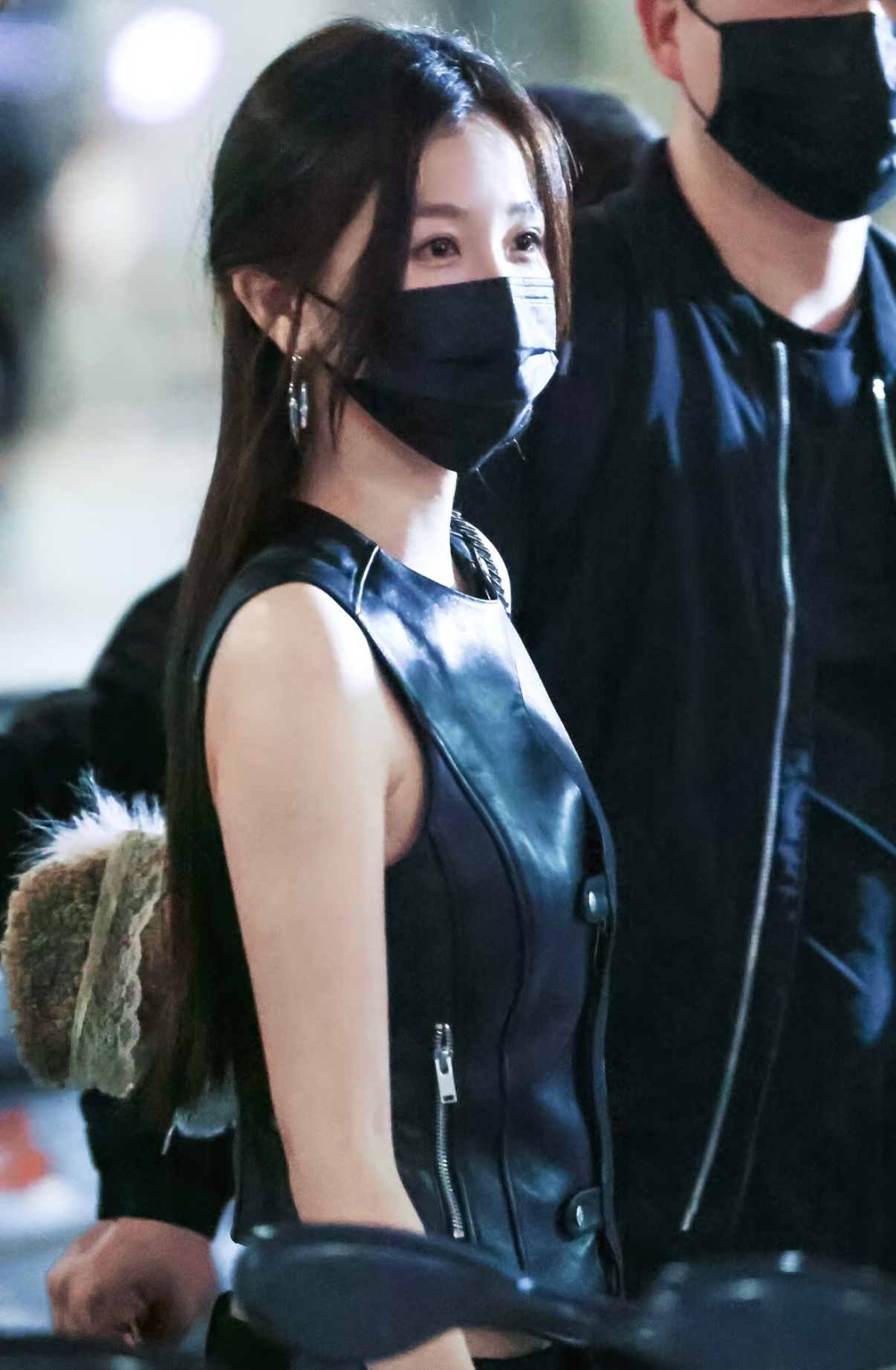 那还说啥了泰兰德送给鱼猴了呗 ​​​