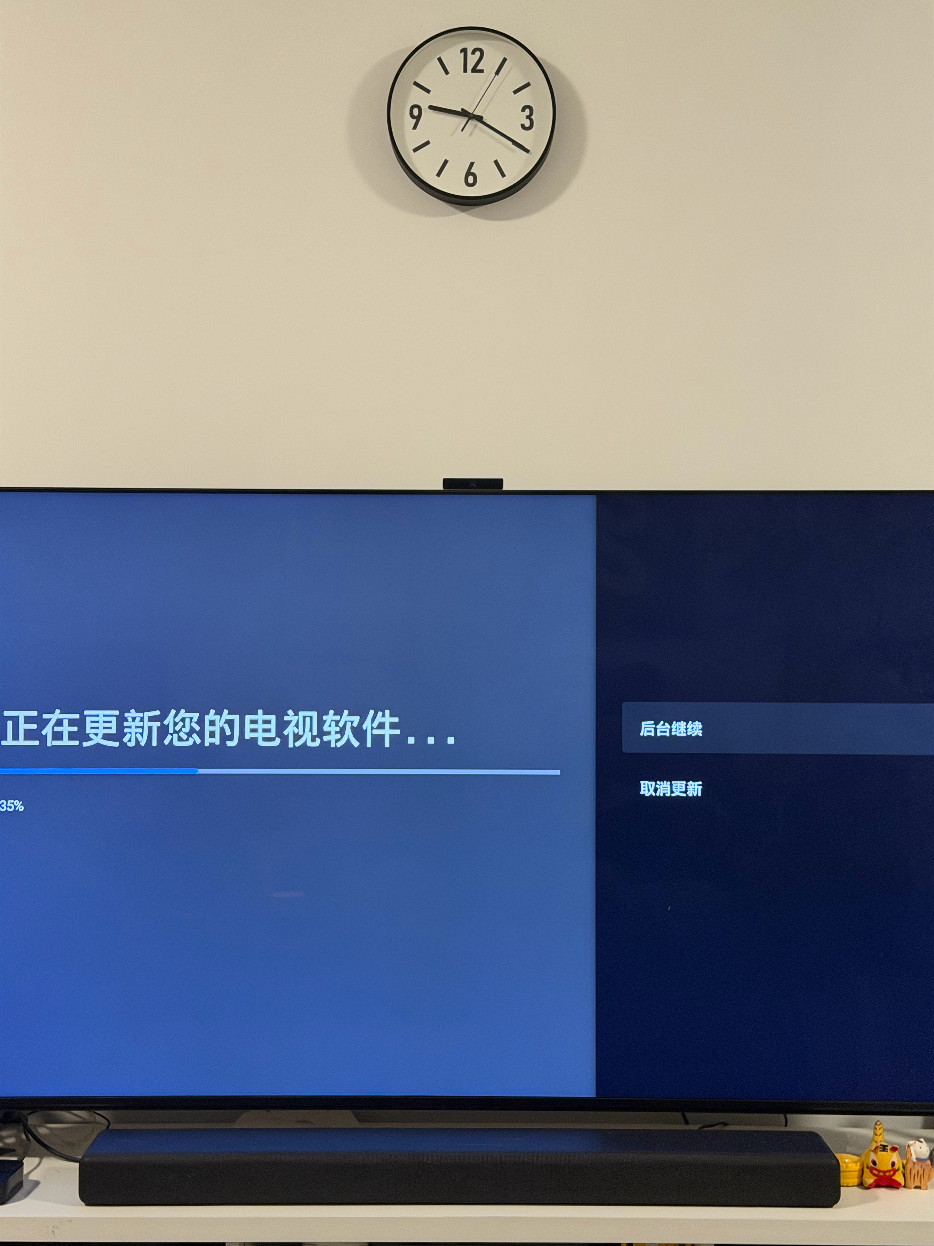 好久没有给Sony 电视更新系统了更新下Apple TV也升级到最新的tvOS 