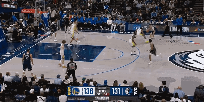 巴特勒、库里、小库里、霍福德、波尔津吉斯、梅尔顿、格林、、、整队重伤的重伤，小伤