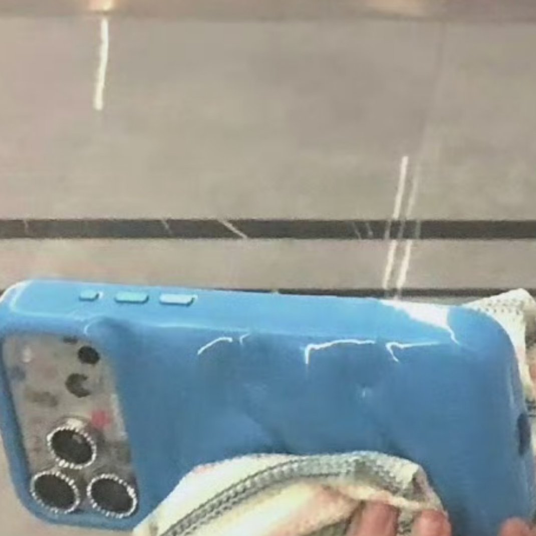 奇奇怪怪的手机壳 