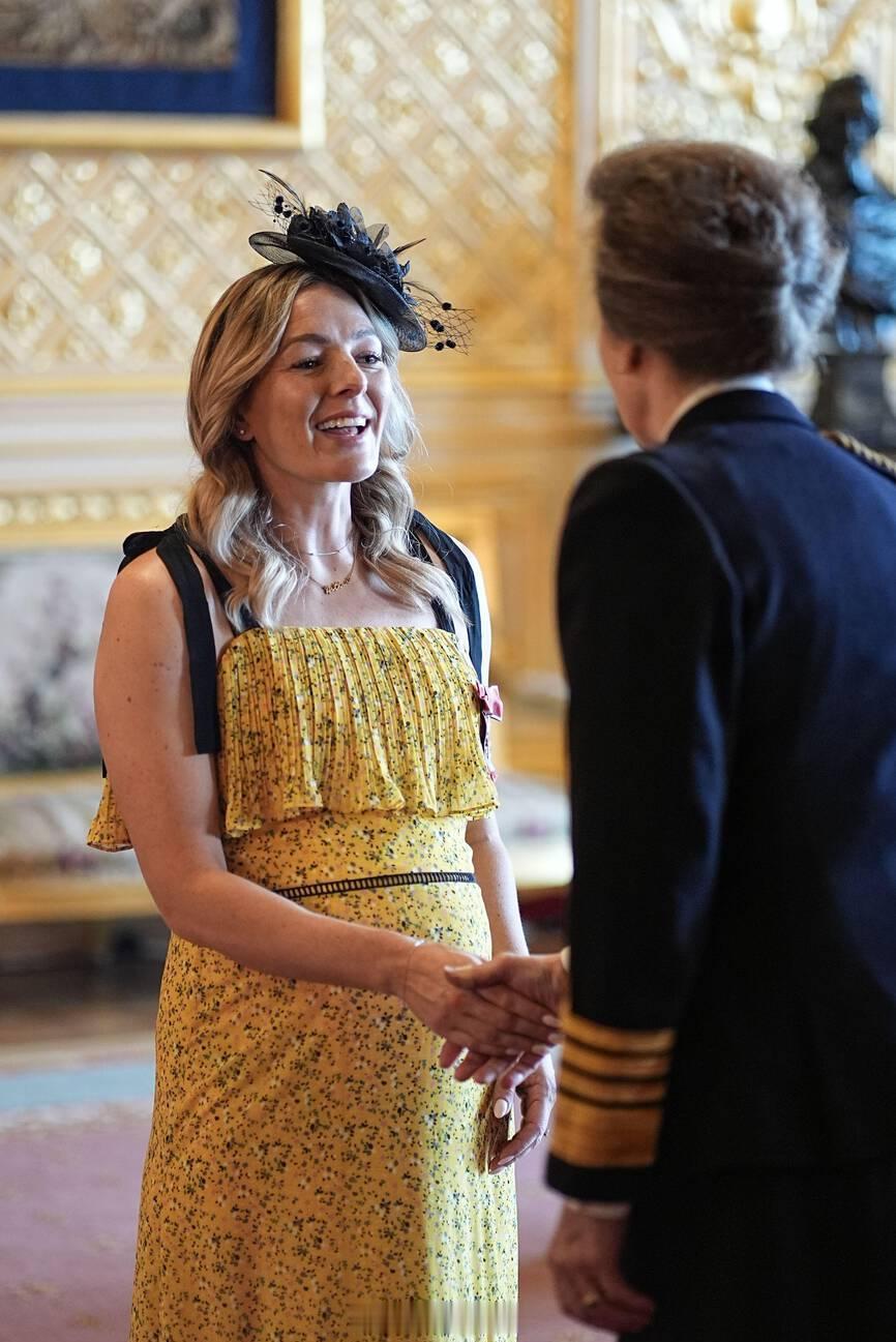 英国王室[超话]  今天安妮长公主代表查尔斯三世在温莎城堡主持她本年度第🔟场授