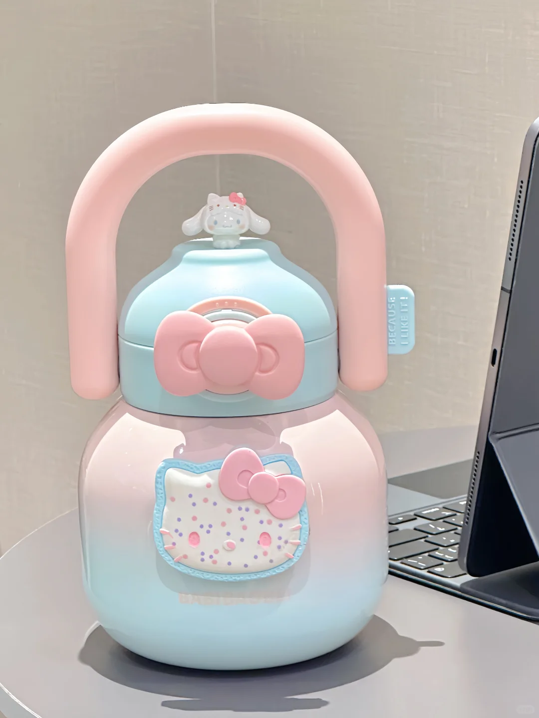 美出新高度的粉蓝渐变水杯！