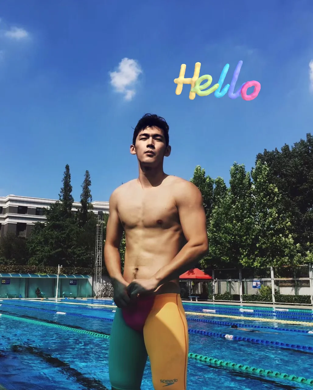 播…