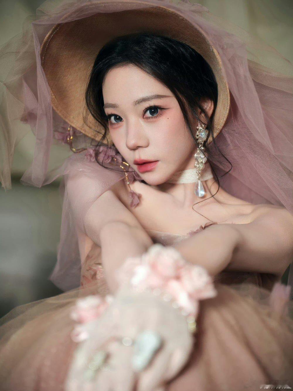 张紫宁版的心愿便利贴张紫宁版本的心愿便利贴，唱的好好听啊，是不一样的感觉张紫宁唱