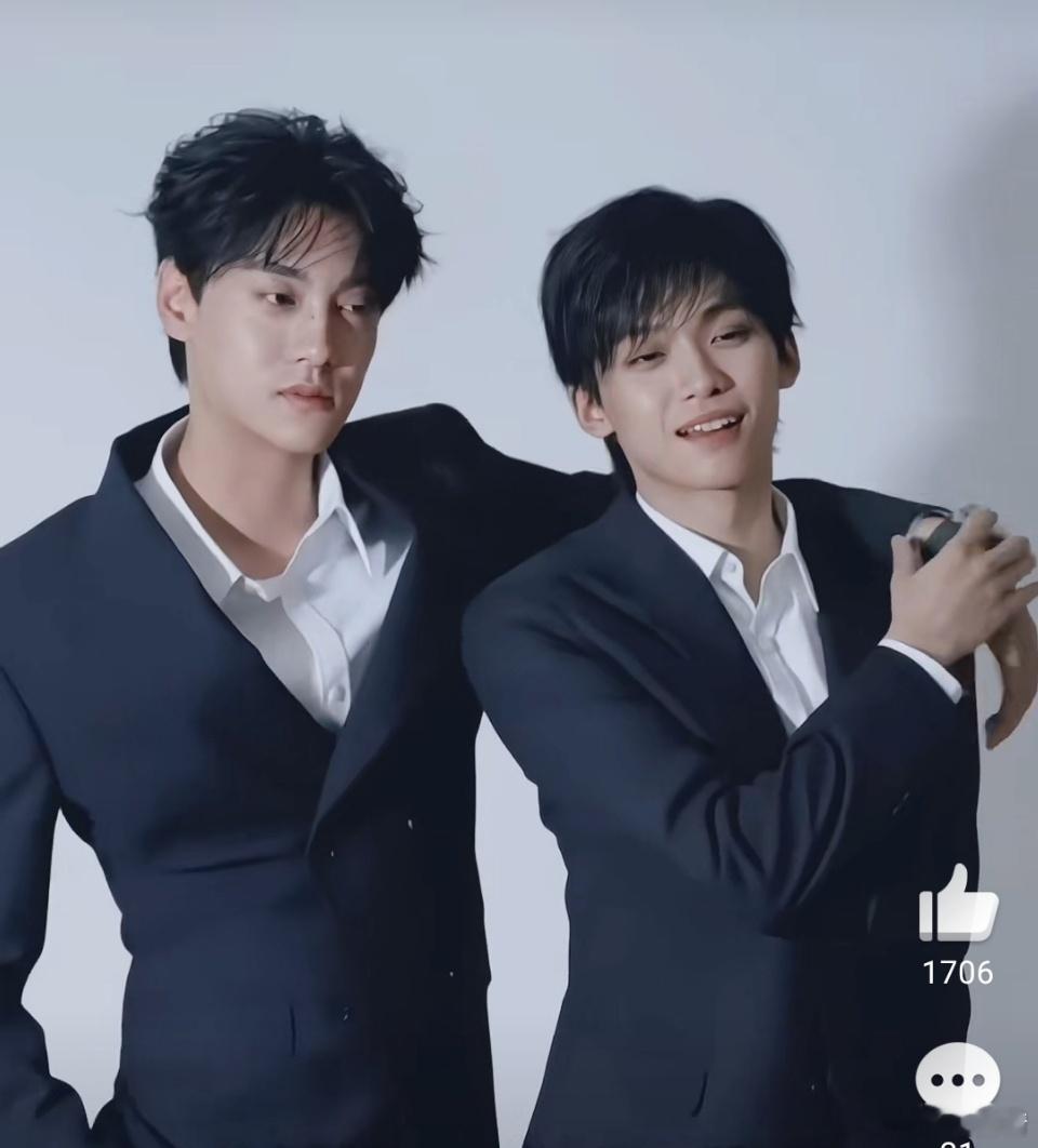 梓渝男刊金九现在都有单人杂志，为什么不合体拍封面呢？销量肯定爆表了！田栩宁 费加
