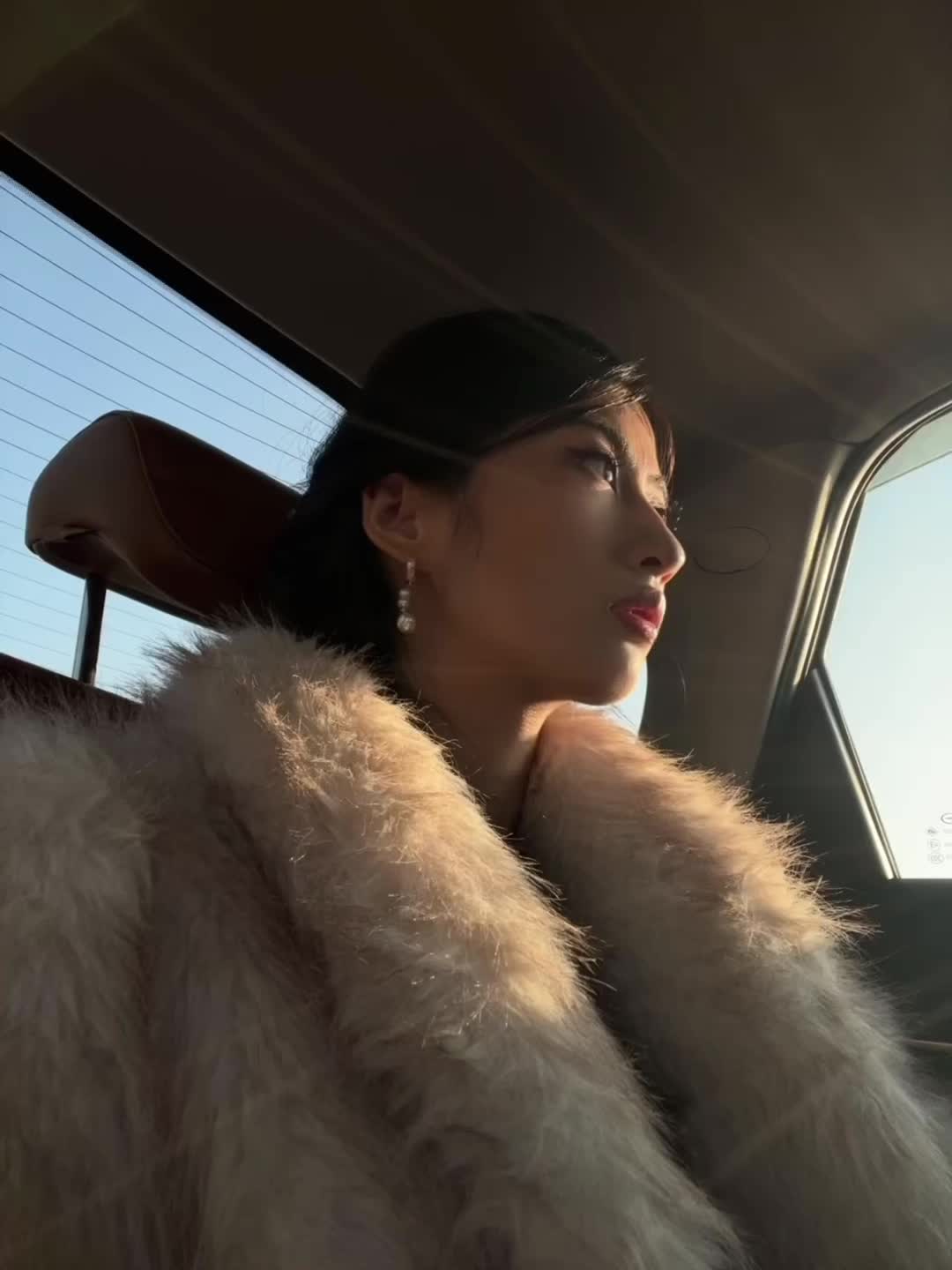 皮草就是成熟女人的标配