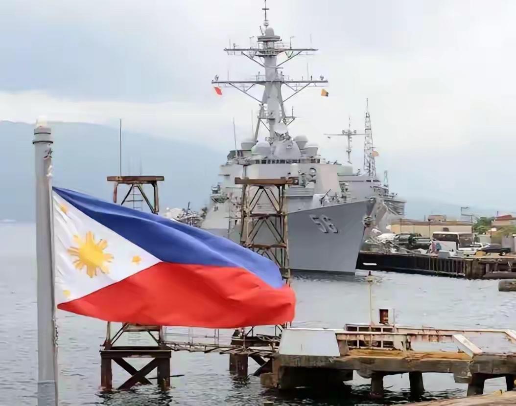 五国“肩并肩”军演，美日澳新菲五国围堵南海，日本兵二战以来首次踏上菲律宾
4月7