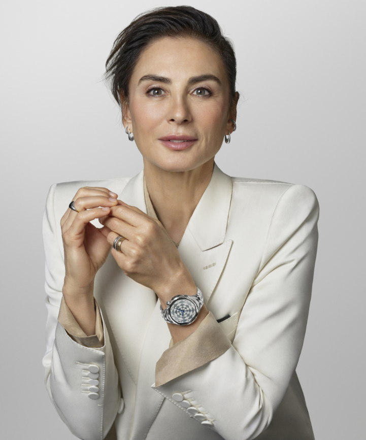 华为这次真的把智能手表玩出了新高度！华为非凡大师女表一分钟全部售罄HUAWEI 